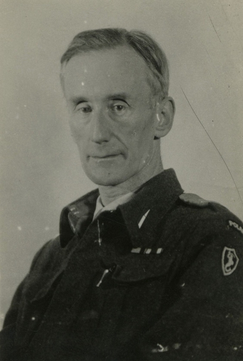 Józef Czapski w mundurze II Korpusu, Instytut Literacki