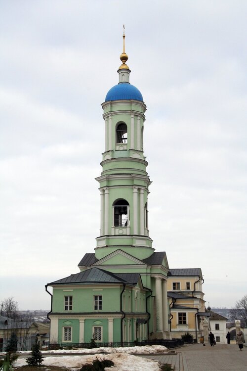 Kozielsk, dzwonnica optyńskiego klasztoru , fot. domena publiczna